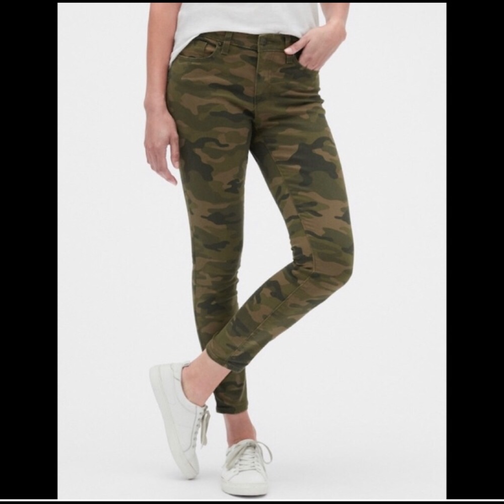 Gap Camp Pants - image 1